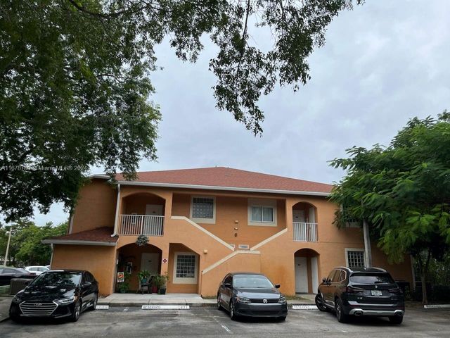 $269,000 | 6960 Southwest 39th Street, Unit E208 | Davie