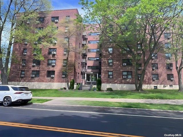 $268,000 | 75-05 210th Street, Unit 3N | Oakland Gardens