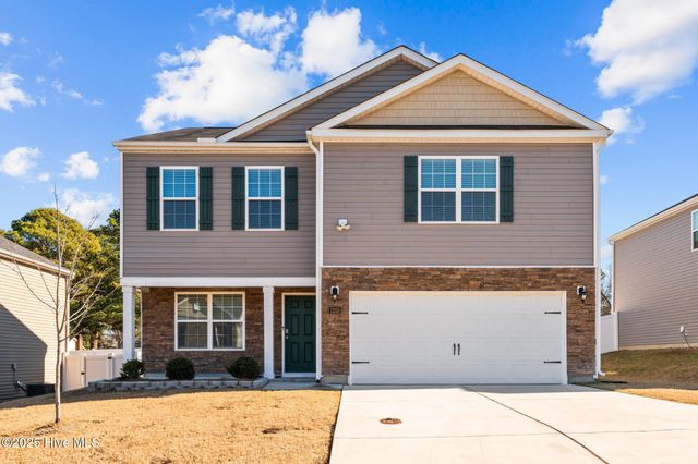 $324,900 | 1233 Riverstone Drive | Greenville