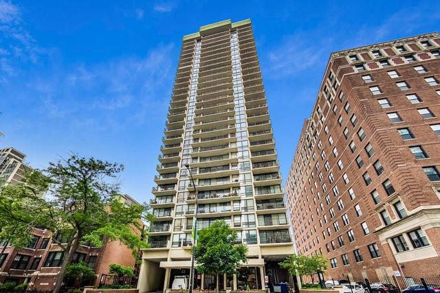 $319,999 | 3150 North Sheridan Road, Unit 16A | Lake View East