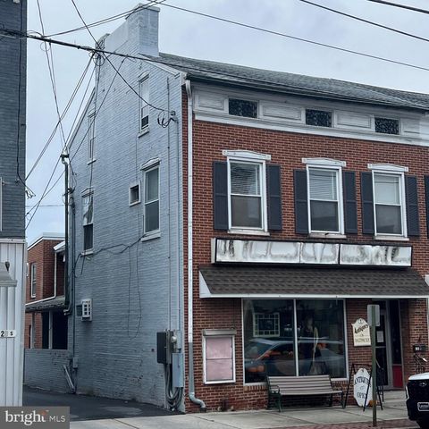 $1,500 | 18 South Baltimore Street | Dillsburg