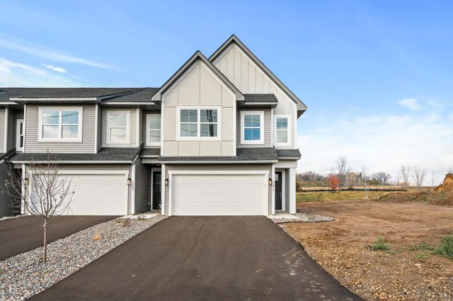 $389,000 | 9697 Cedarwood Court | Inver Grove Heights