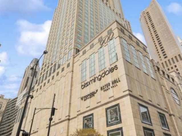 $10,500 | 132 East Delaware Place, Unit 6006 | Magnificent Mile