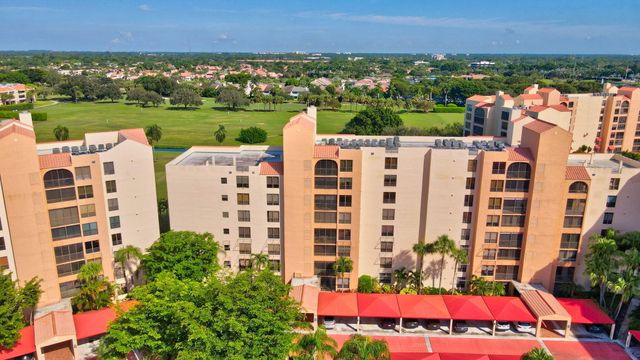 $489,000 | 7225 Promenade Drive, Unit 802 | Boca Pointe