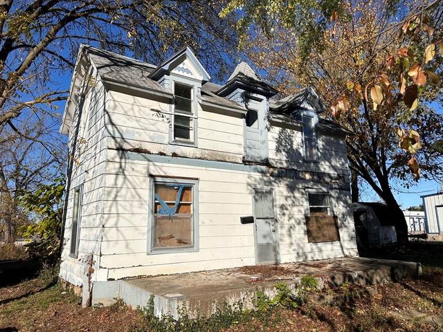 $25,000 | 108 South Grand Avenue | El Dorado Springs