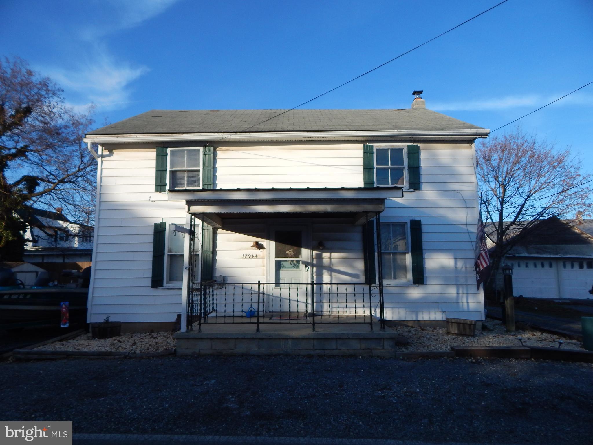 a view of house with outdoor space