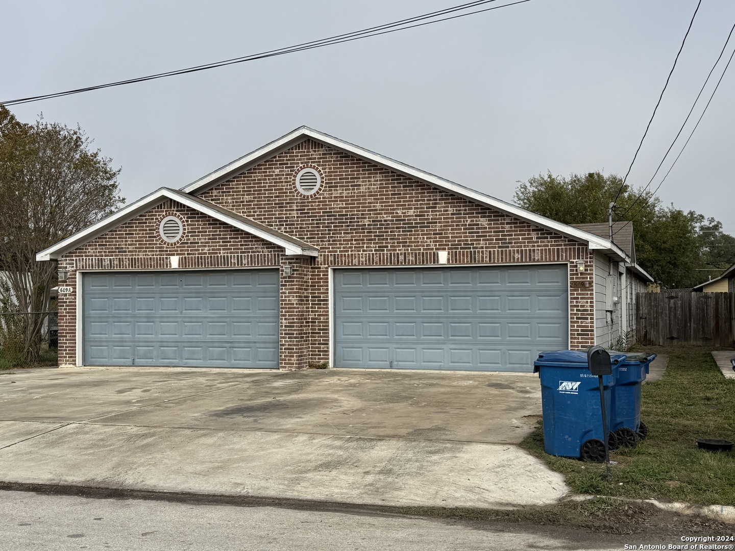 a view of a house