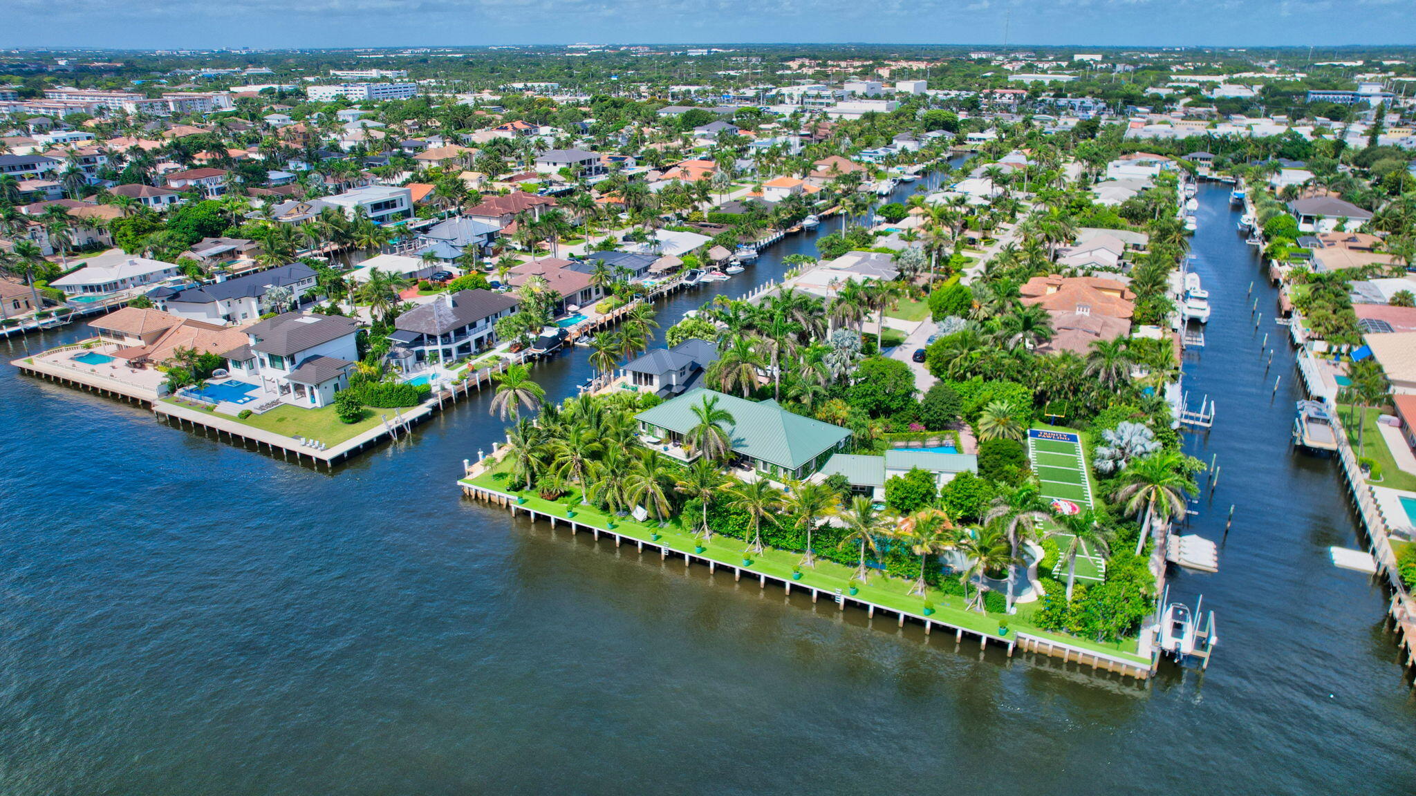 Direct Intracoastal 450' of Waterfront