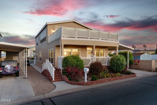 $895,000 | 5540 West 5th Street, Unit 183 | Oxnard Beach