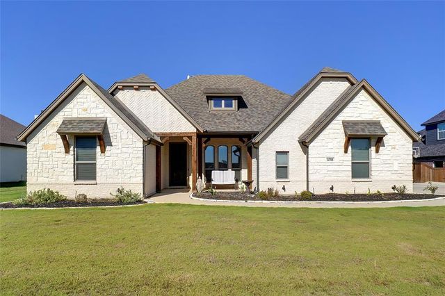 $669,900 | 14708 Crystal Spring Dr.