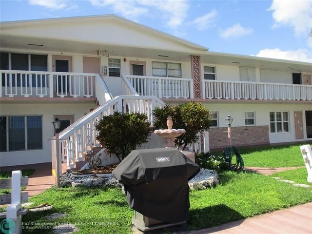 $169,900 | 1300 North 12th Court, Unit 7B | Hollywood Lakes