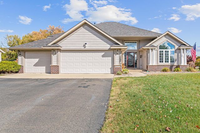 $550,000 | 16450 Griffon Lane | Lakeville