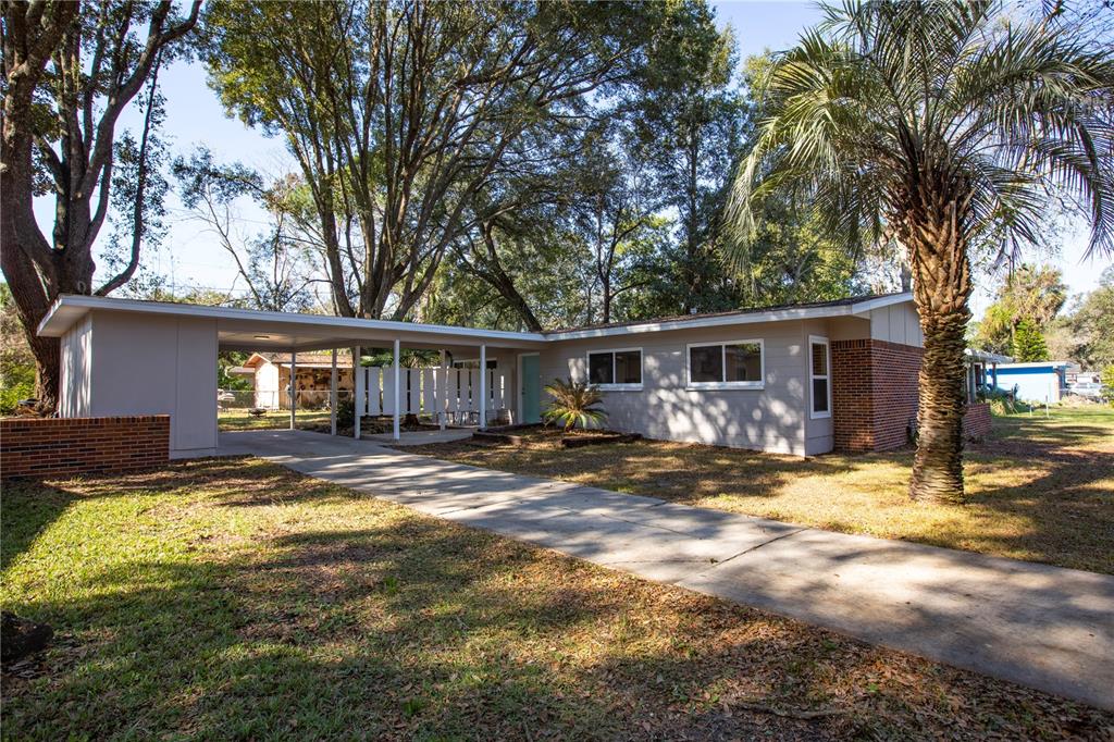 The One Room School House - Gainesville Charter School