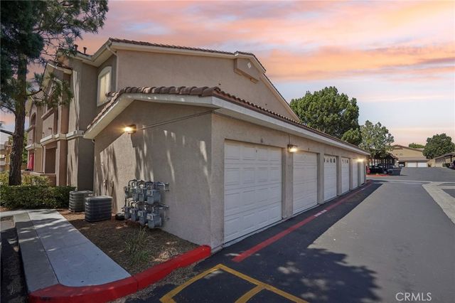 $379,000 | 41410 Juniper Street, Unit 1621 | West Murrieta