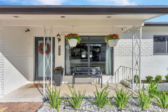 $4,100 | 4005 Johnson Street | Hollywood Hills