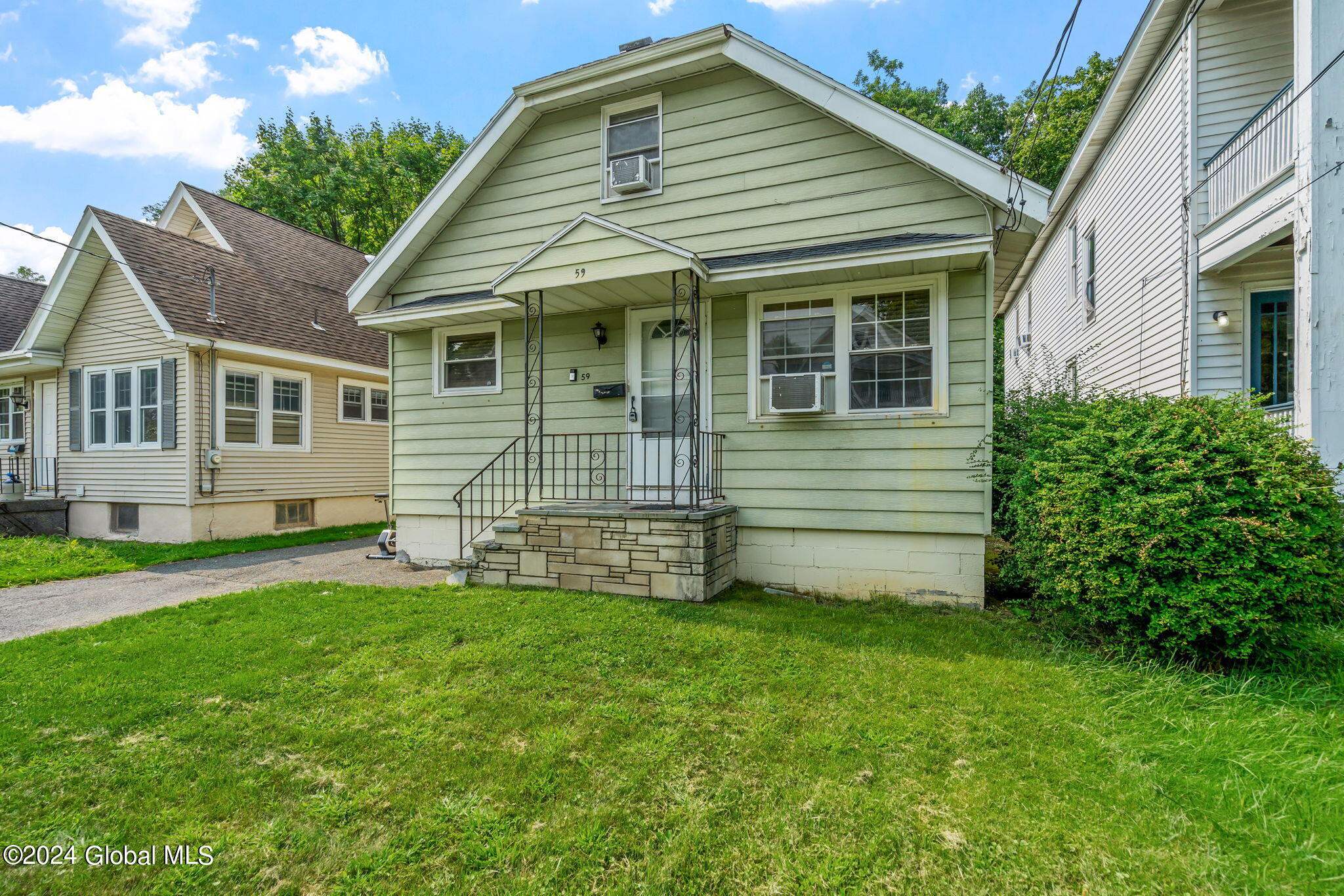 3-web-or-mls-59-pinewood-ave