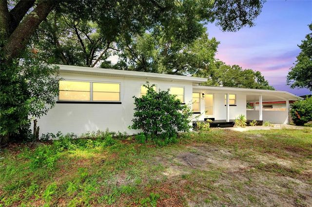 $263,900 | 905 14th Street Northeast | Winter Haven