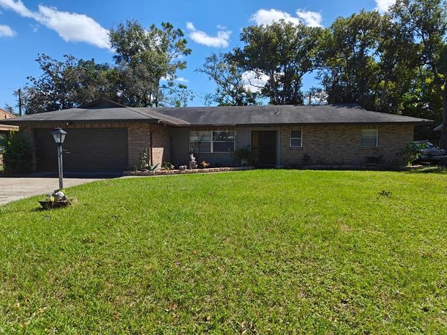 $299,000 | 1155 Galgano Avenue | Deltona Lakes