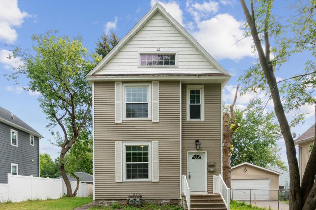 $499,900 | 2512 North 6th Street | Hawthorne