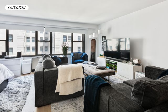 $525,000 | 85 Livingston Street, Unit 14B | Downtown Brooklyn