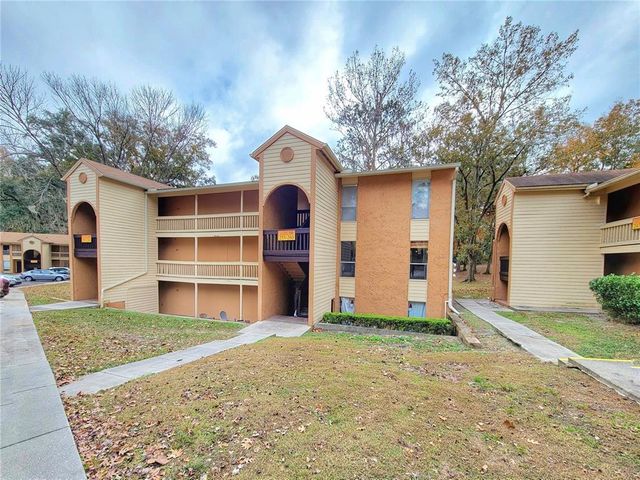 $149,900 | 1810 Northwest 23rd Boulevard, Unit 260 | Gainesville