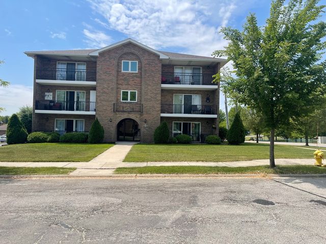 $2,200 | 9965 El Cameno Real Drive, Unit 3E | Orland Park