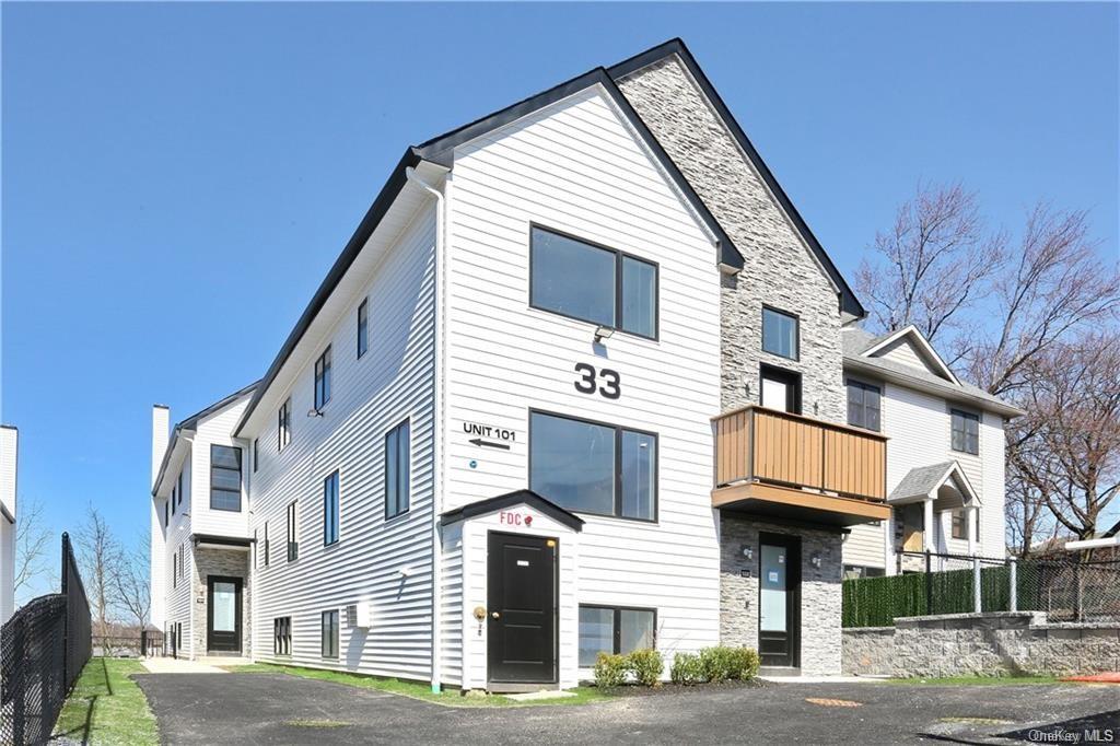 33 Ewing Avenue Unit #102, Spring Valley, NY 10977,