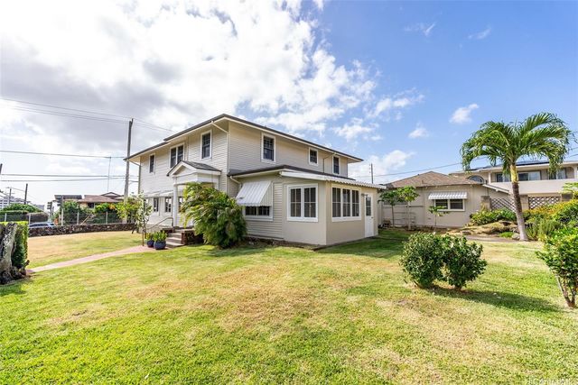 $1,850,000 | 2102 Liliha Street | Lower Nuuanu