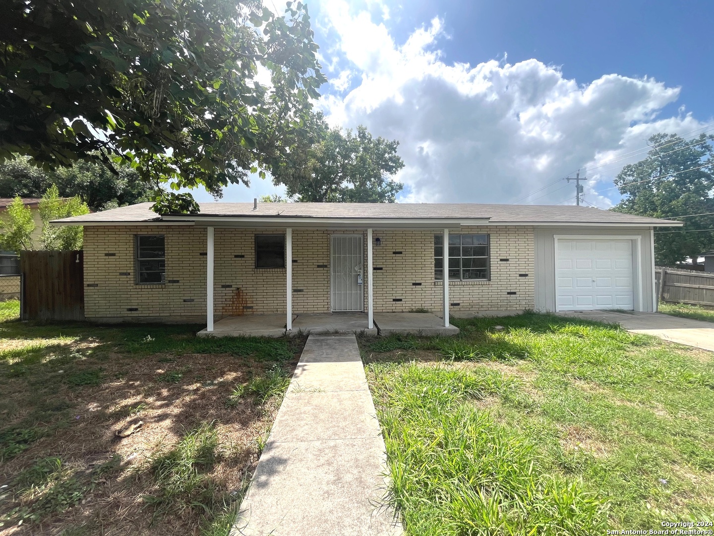 front view of house with a yard