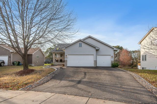 $425,000 | 10862 Able Street Northeast | Blaine