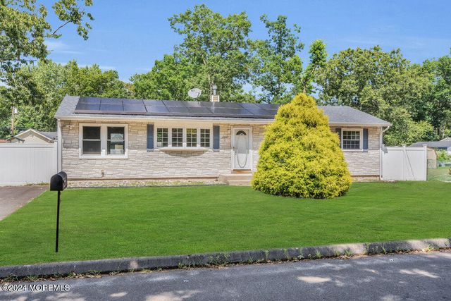 $450,000 | 2644 Midway Avenue | Manchester Township