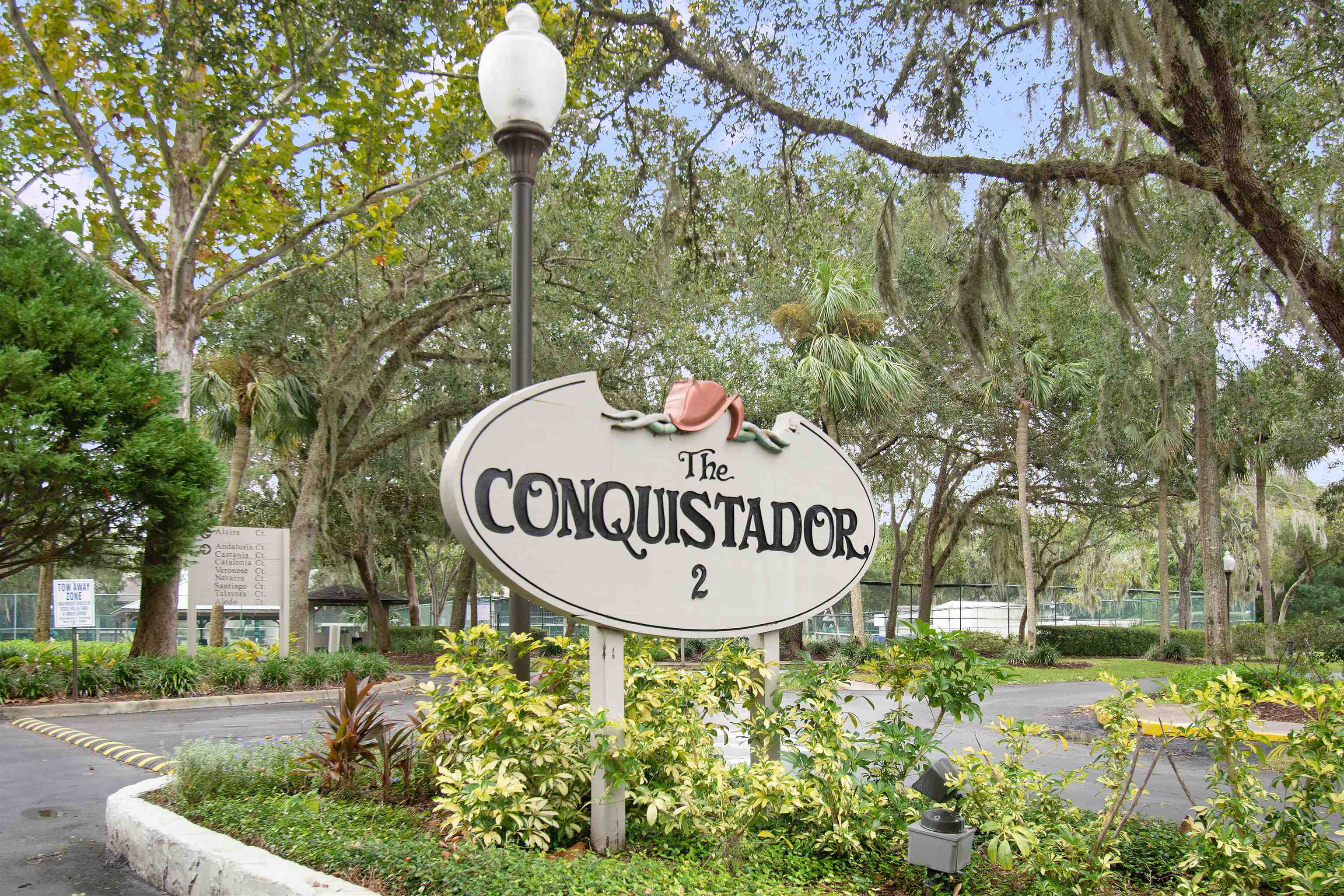 Sits on the ICW with lots of walking trails & endless amenities.