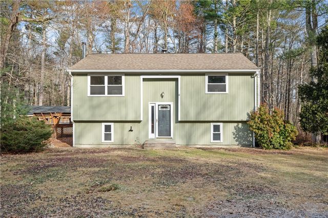 $380,000 | 999 Wallum Lake Road | Burrillville