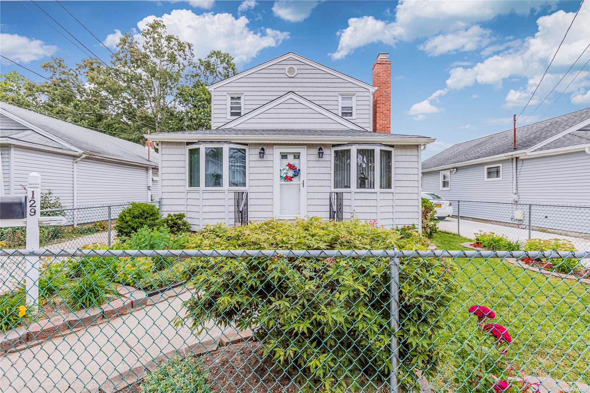 129-west-2nd-street-ronkonkoma-ny-11779-compass