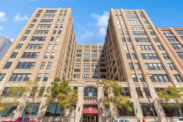 $475,000 | 728 West Jackson Boulevard, Unit 516 | Haberdasher Square