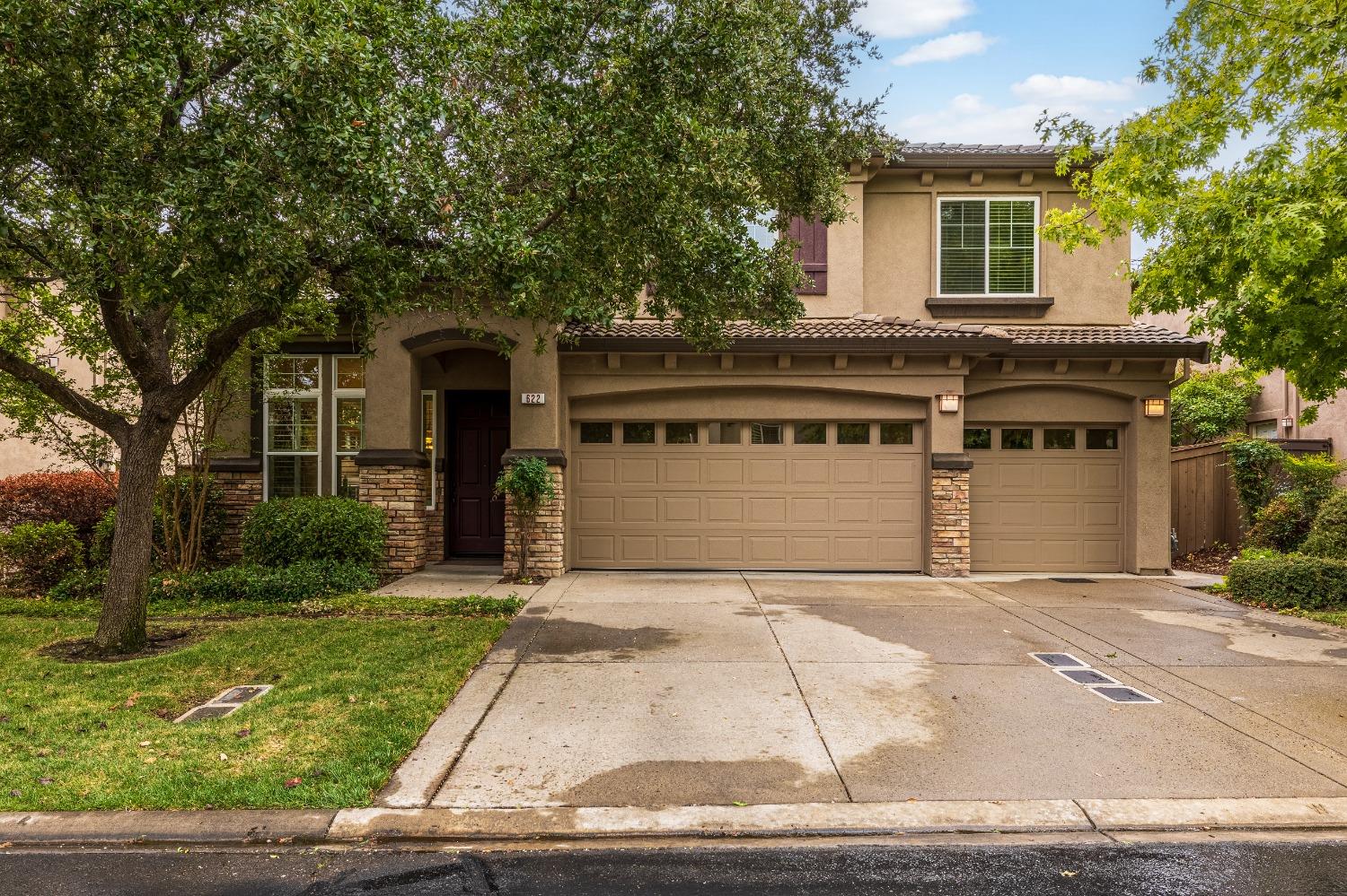 front view of house with a yard