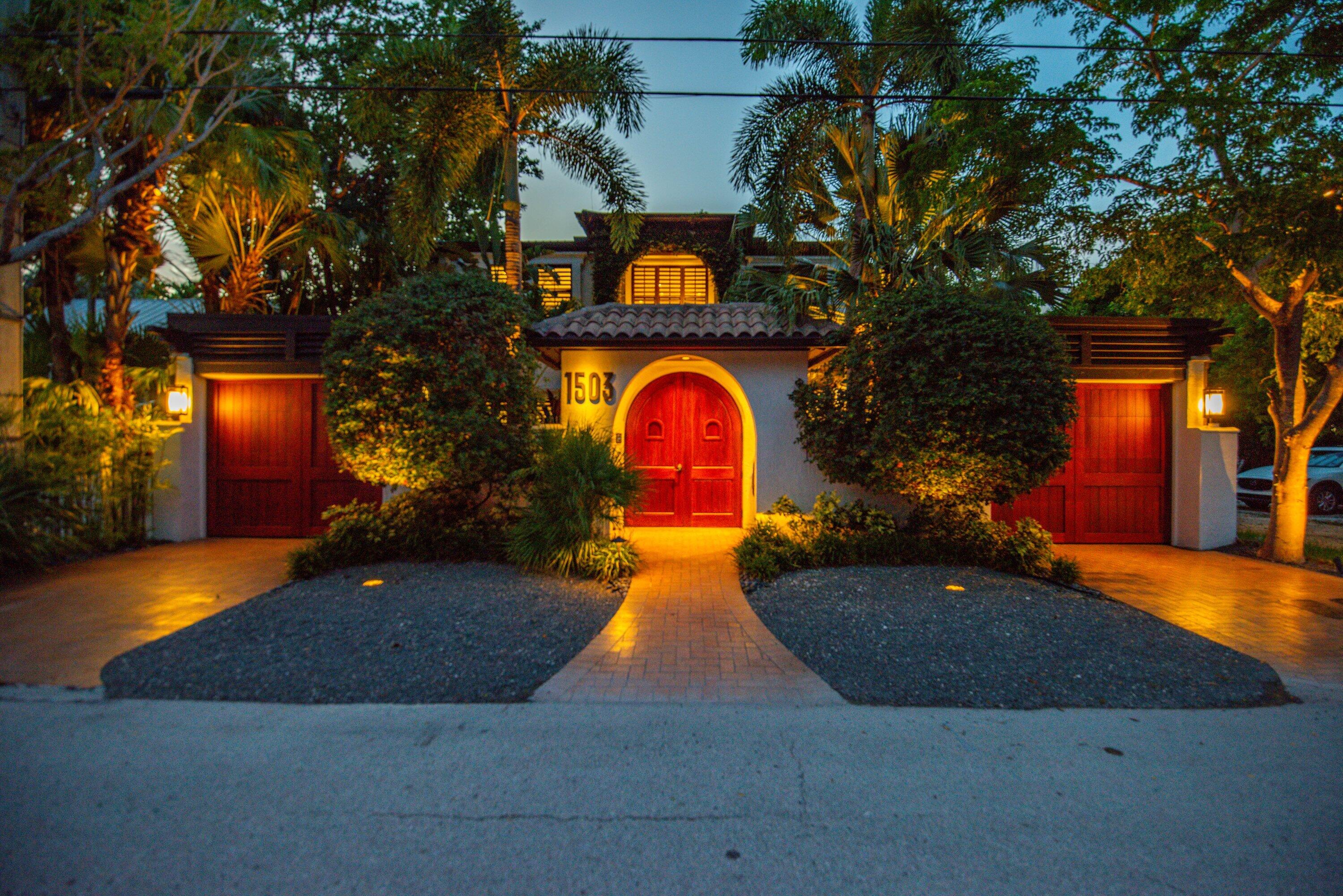 a view of outdoor space and entertaining space