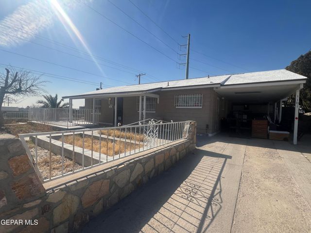 $150,000 | 1101 Del Monte Street | Ranchland West