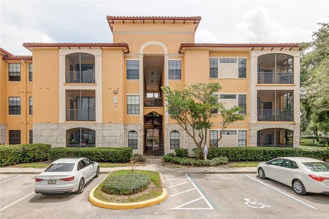 $1,600 | 6157 Metrowest Boulevard, Unit 206 | Serenata Condominiums