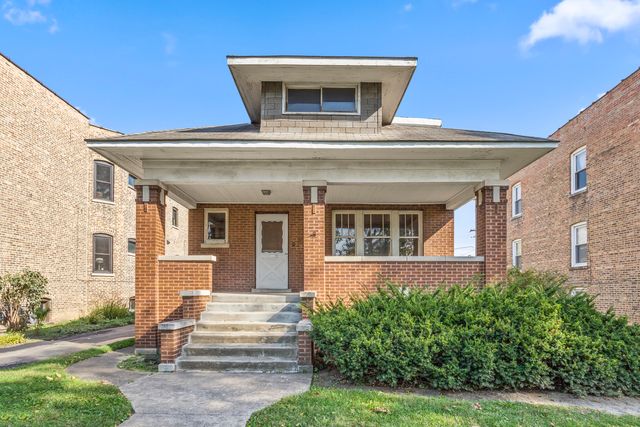 $449,900 | 17 Franklin Avenue | River Forest