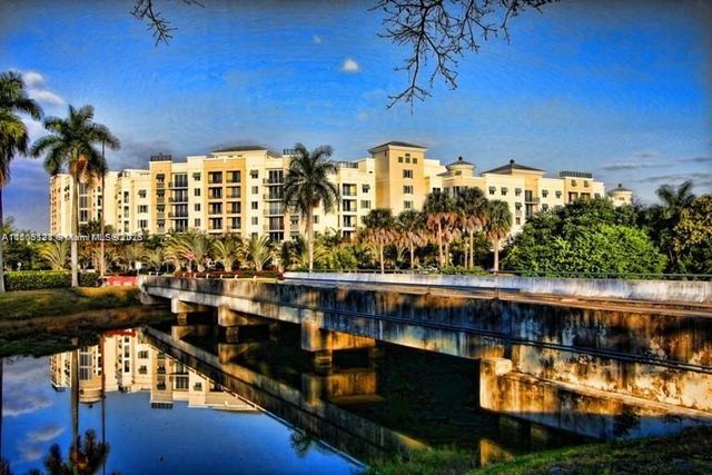 $424,900 | 510 Northwest 84th Avenue, Unit 420 | Midtown Plantation