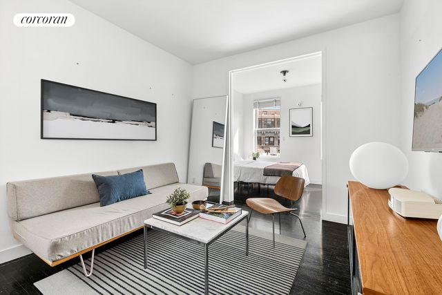 $599,000 | 121 East 10th Street, Unit 6D | East Village