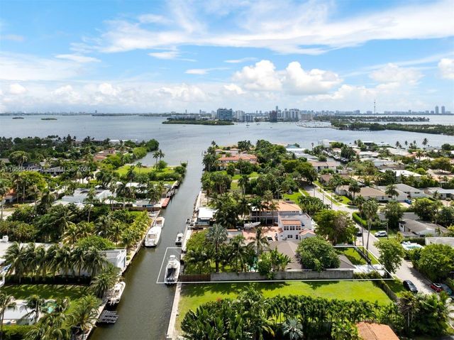 $3,595,000 | 1071 Northeast 83rd Street | Shorecrest