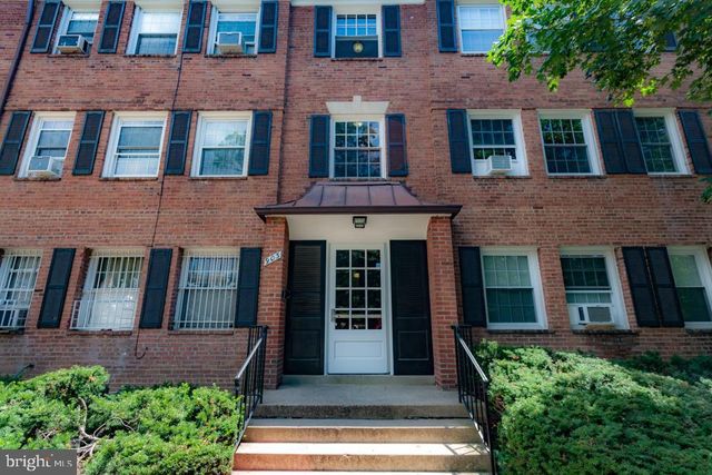 $225,000 | 903 South Frederick Street, Unit 6 | Columbia Forest