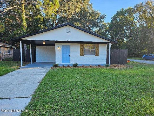 $235,000 | 1213 Spruce Street | Green Cove Springs