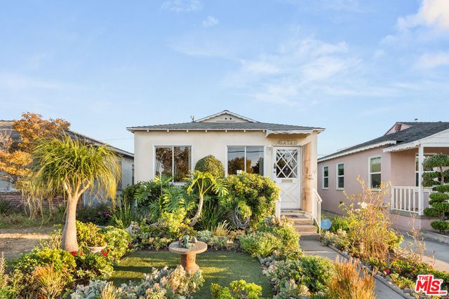 $899,000 | 12726 Short Avenue | Marina del Rey