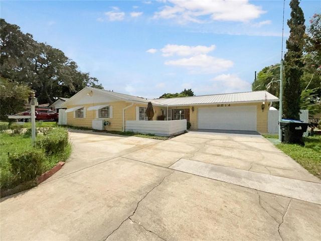 $424,990 | 2214 Winnetka Court | Pine Hills