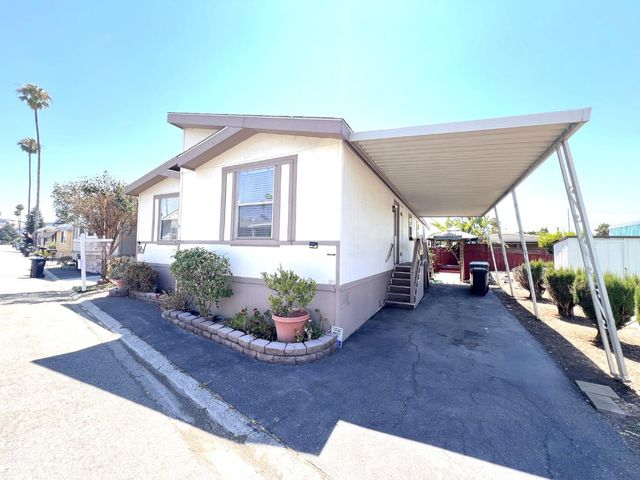 $299,900 | 195 Blossom Hill Road, Unit 160 | San Jose