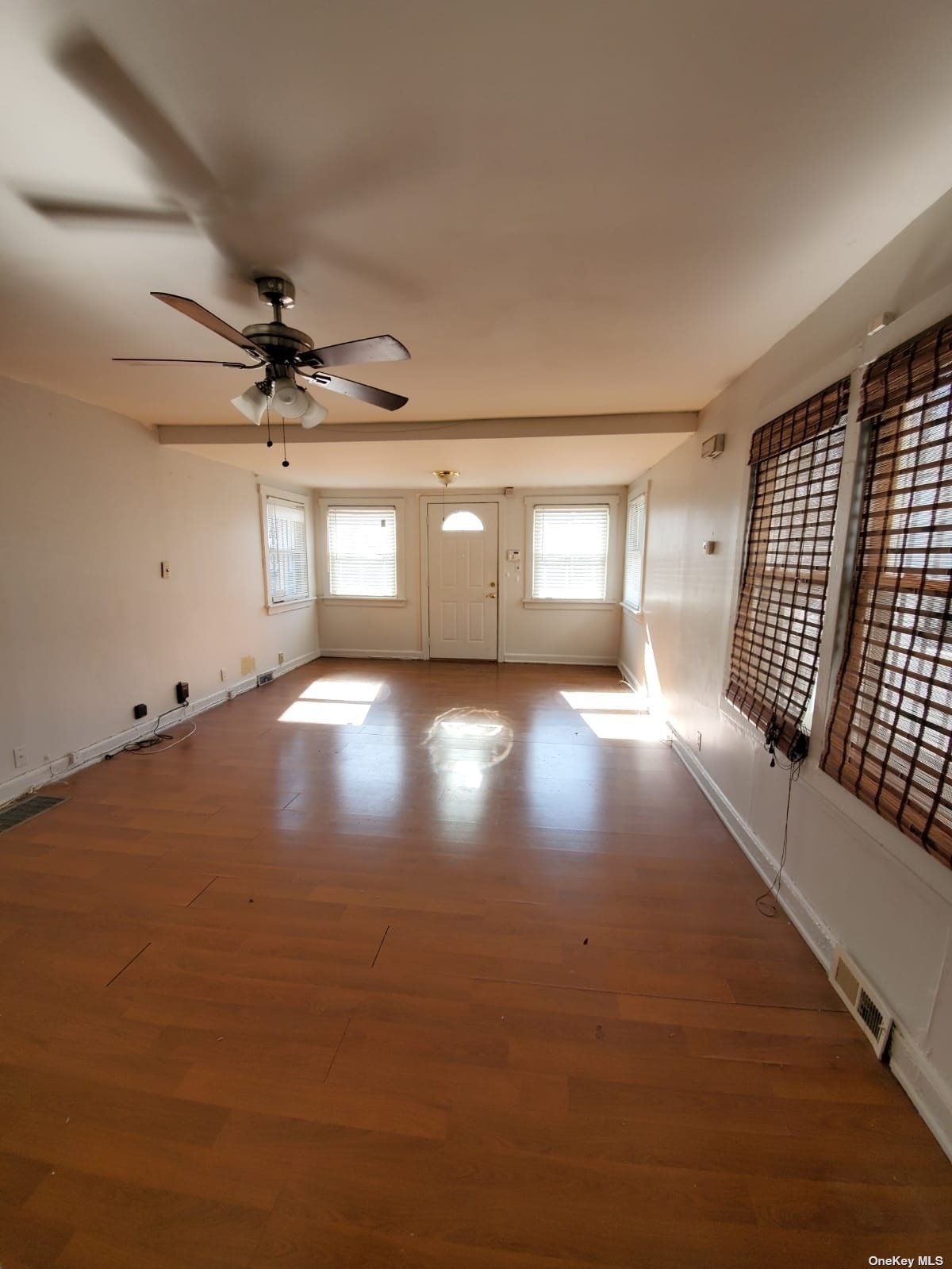 Spacious sunny living room