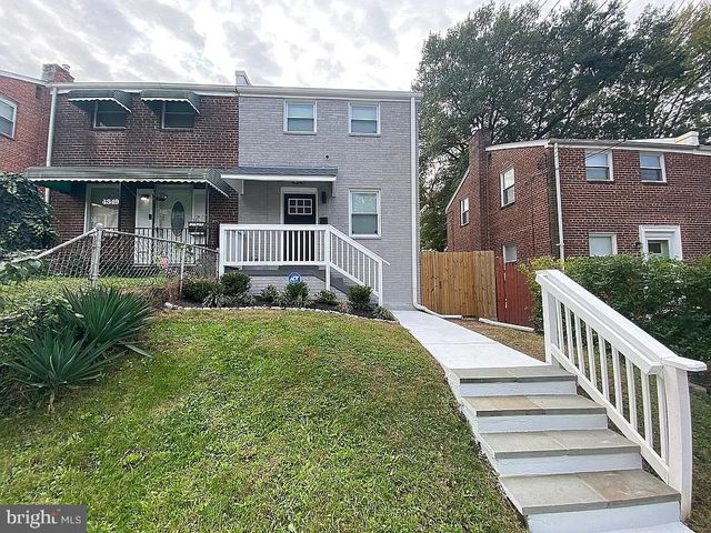 $429,999 | 4347 F Street Southeast | Fort Dupont Park